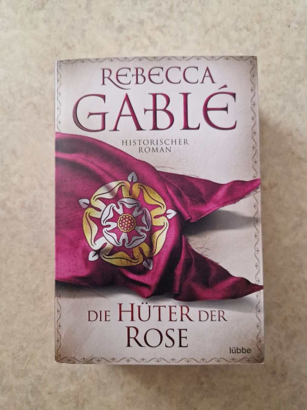 Libri: Die Hüter der Rose, Roman – Usato da basel venduto da Mountainfreak