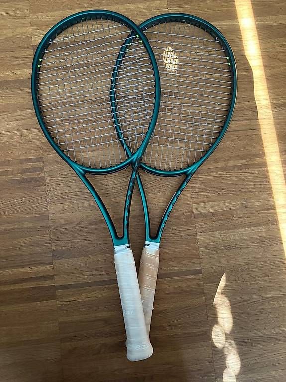 Racchette: Verkaufe 2 mal Wilson Blade 16*19 305G – Usato da Zürich venduto da ars_p7z8 4