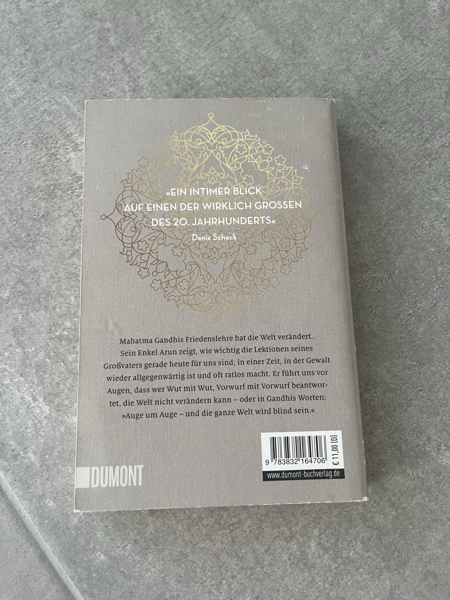 Libri: Buch - Wut ist ein Geschenk - Gandhi – Usato da Oberrohrdorf venduto da S.Marisa 1