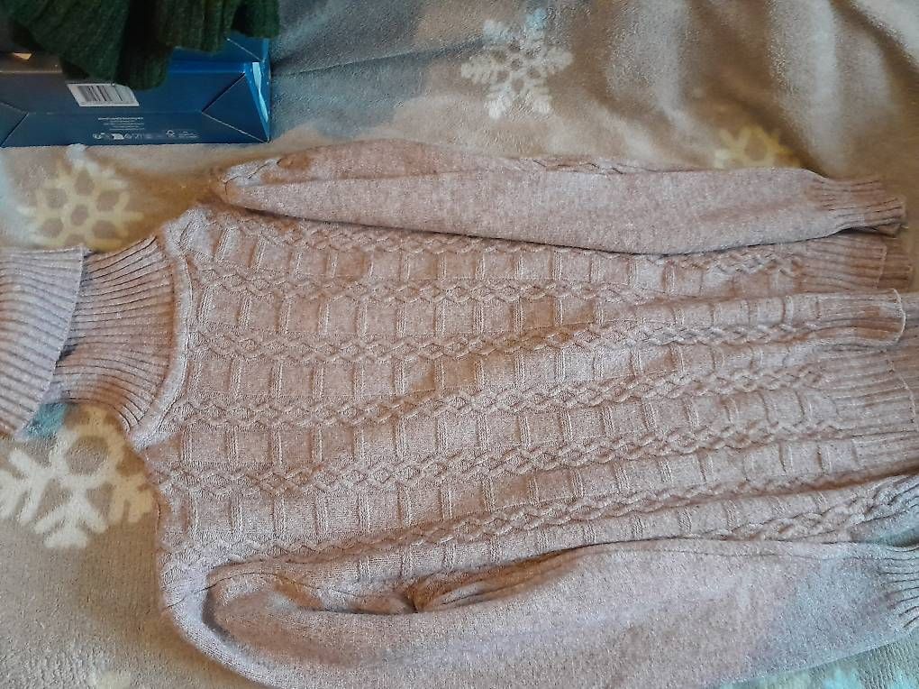 Maglioni & Felpe: warmer Rollkragen Pullover gr. S/M – Usato da Ostermundigen venduto da deb1deb1