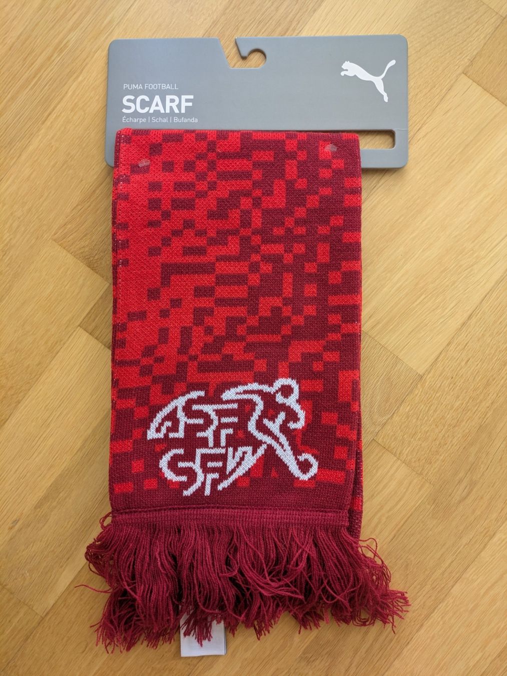 Puma Foulard & Sciarpe: Offizieller Fan-Schal SFV Schweiz PUMA Essentials – Nuovo e nell'imballaggio originale da Zürich venduto da ms993 1
