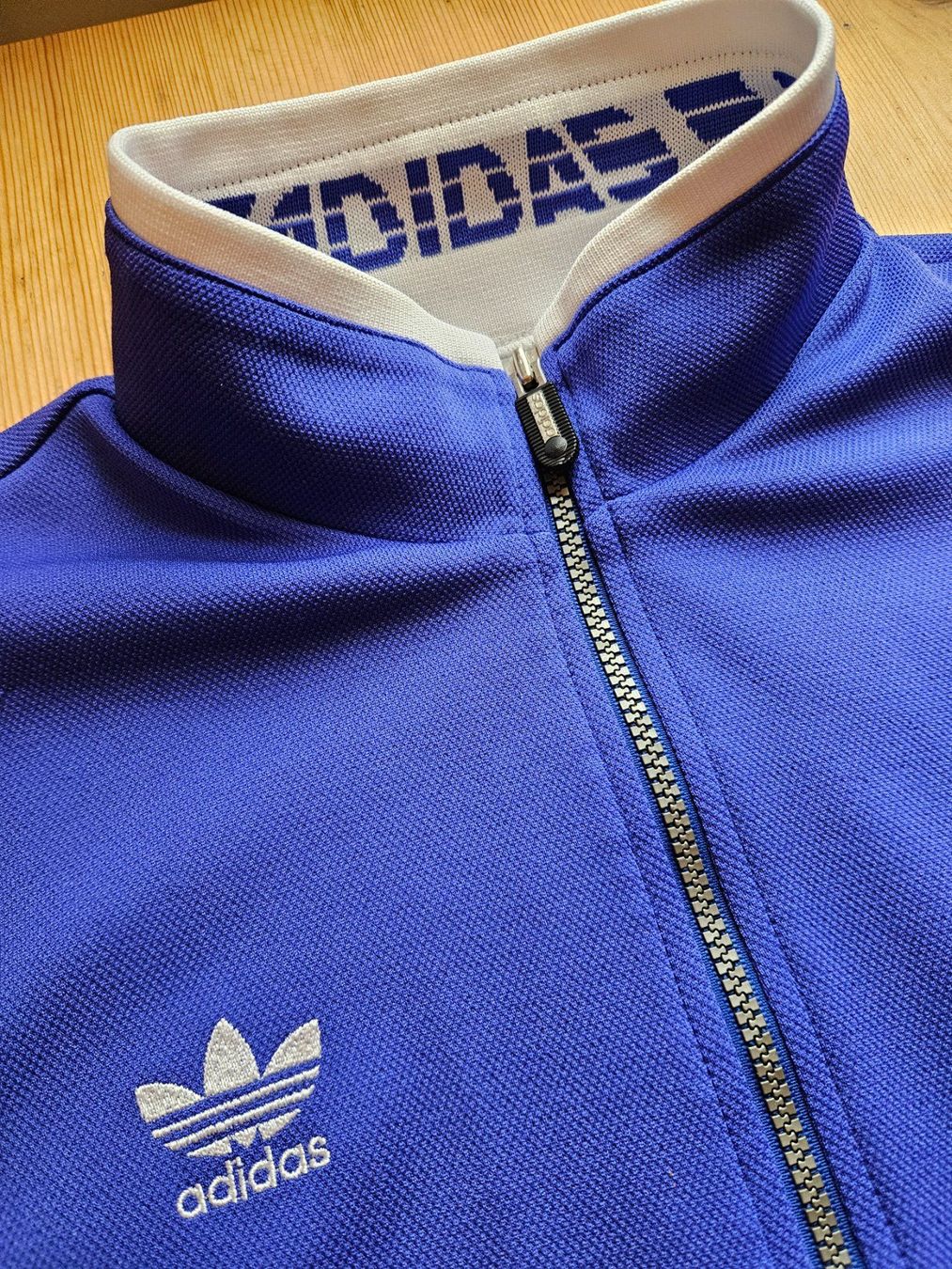 Adidas Giacche: Jacke adidas X Descente Grösse M retro Pullover – Usato da Hägglingen venduto da United-Village-Trade 1