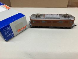 Roco 63883 BLS Ae 4/4 252 braun Ursprungsversion, H0 GS
