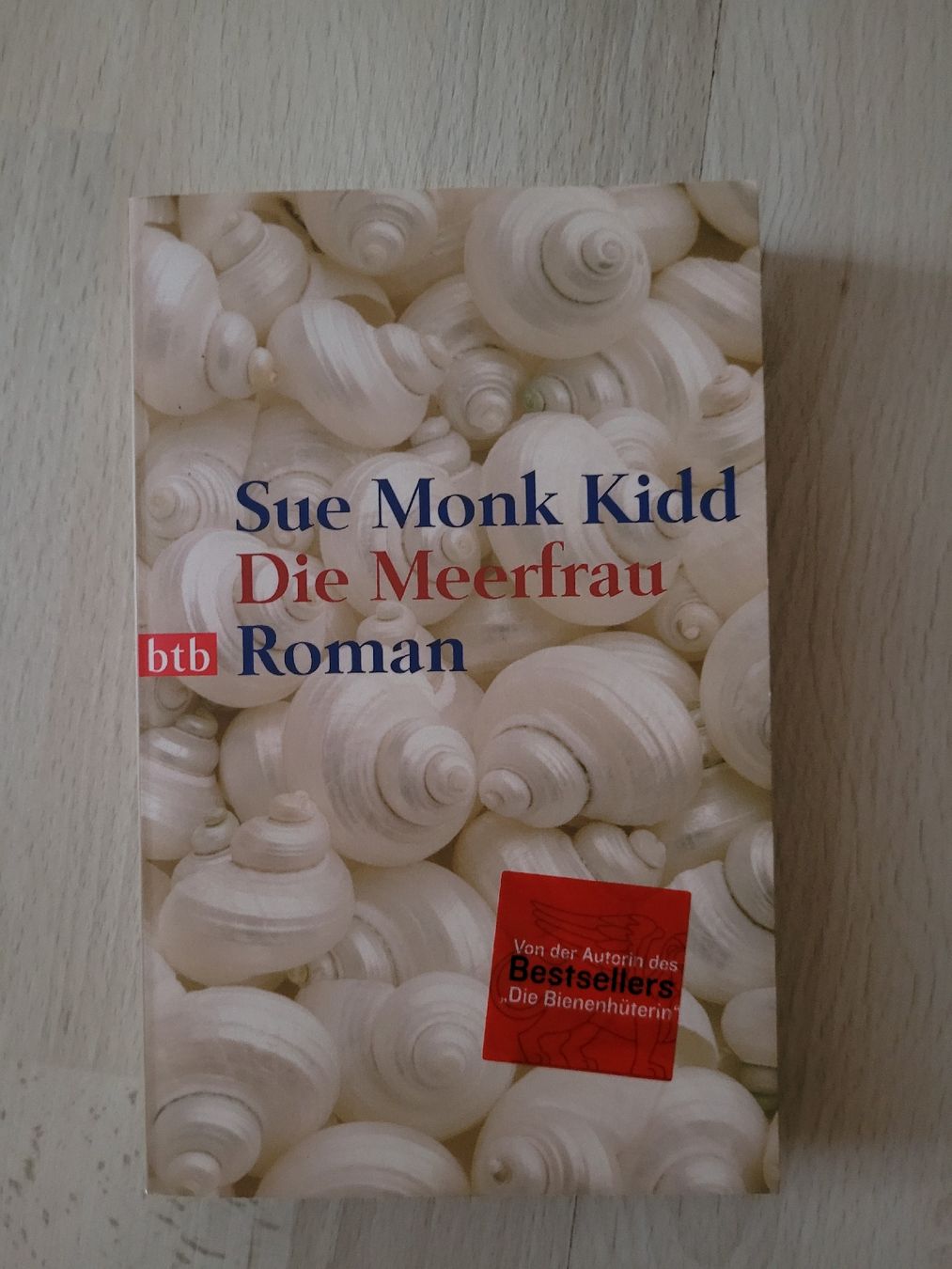 Libri: Sue Monk Kidd - Die Meerfrau – Usato da Perlen venduto da Safari_23