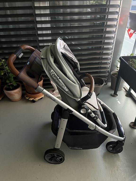 Carrozzine: UPPAbaby Cruz Kinderwagen – Usato da Rheinfelden venduto da Marjam25