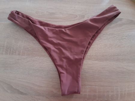 Bikini-Hose Gr. M, EUR 38, Farbe ockerbraun