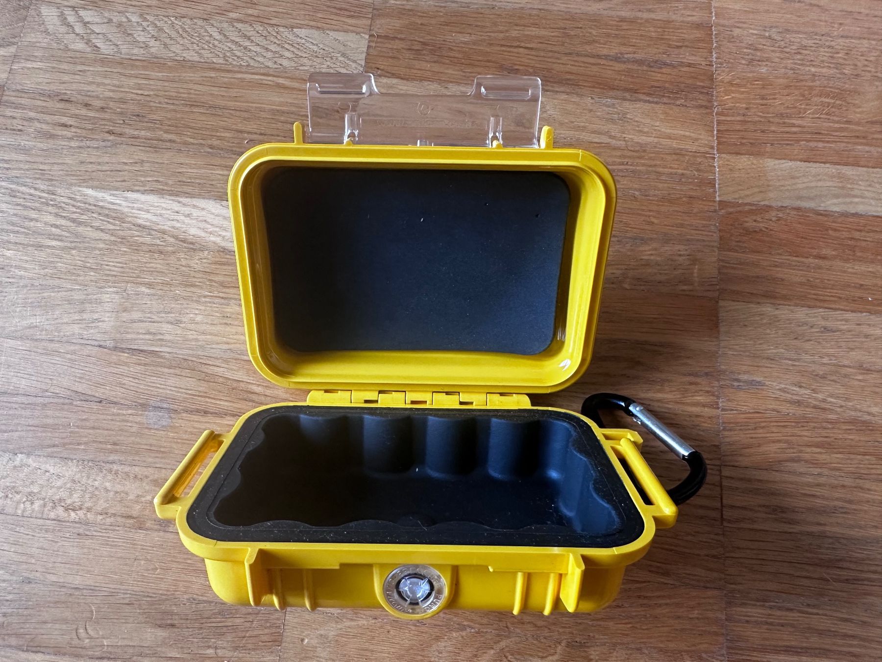 Peli Valigie: Peli Micros Case Unbenutzt – Nuovo (secondo la descrizione) da Zürich venduto da ZH36532521 2