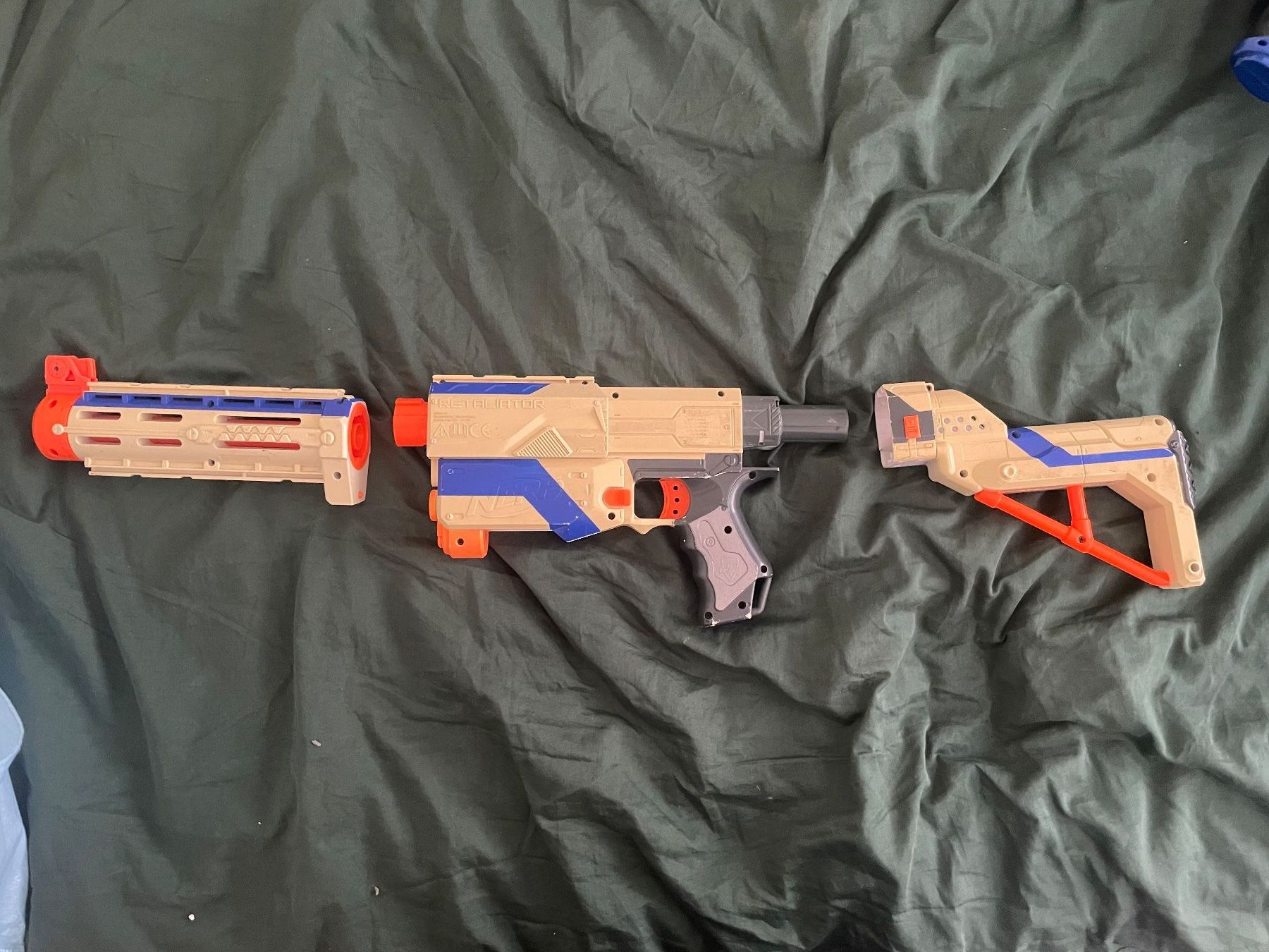 Nerf Spielzeuge: Nerf Blaster Set 5 Stk – Gebraucht aus Wangen b. Olten von Skywalker70 5