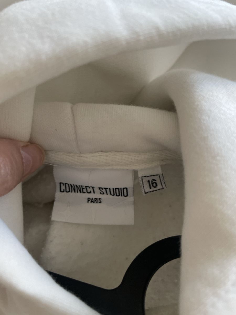 Maglioni & Felpe: Sweatshirt blanc avec motif texturé taille 16 ans – Usato da Yverdon-les-Bains venduto da mar_hg5t 3