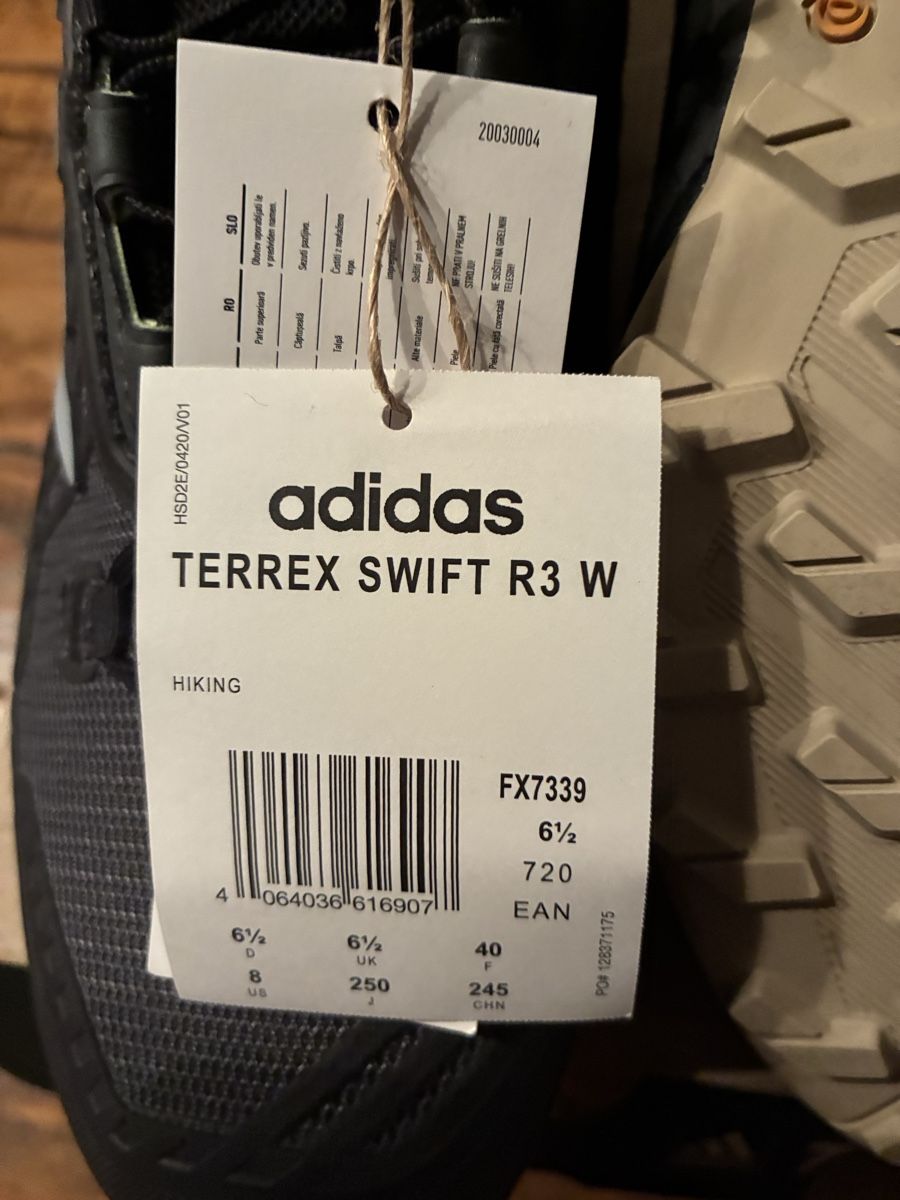 Adidas Damenschuhe: Adidas Terrex Swift R3 Wanderschuhe, Grösse 40, Neu!Gortex – Neu und originalverpackt aus Zürich von Msirco 2