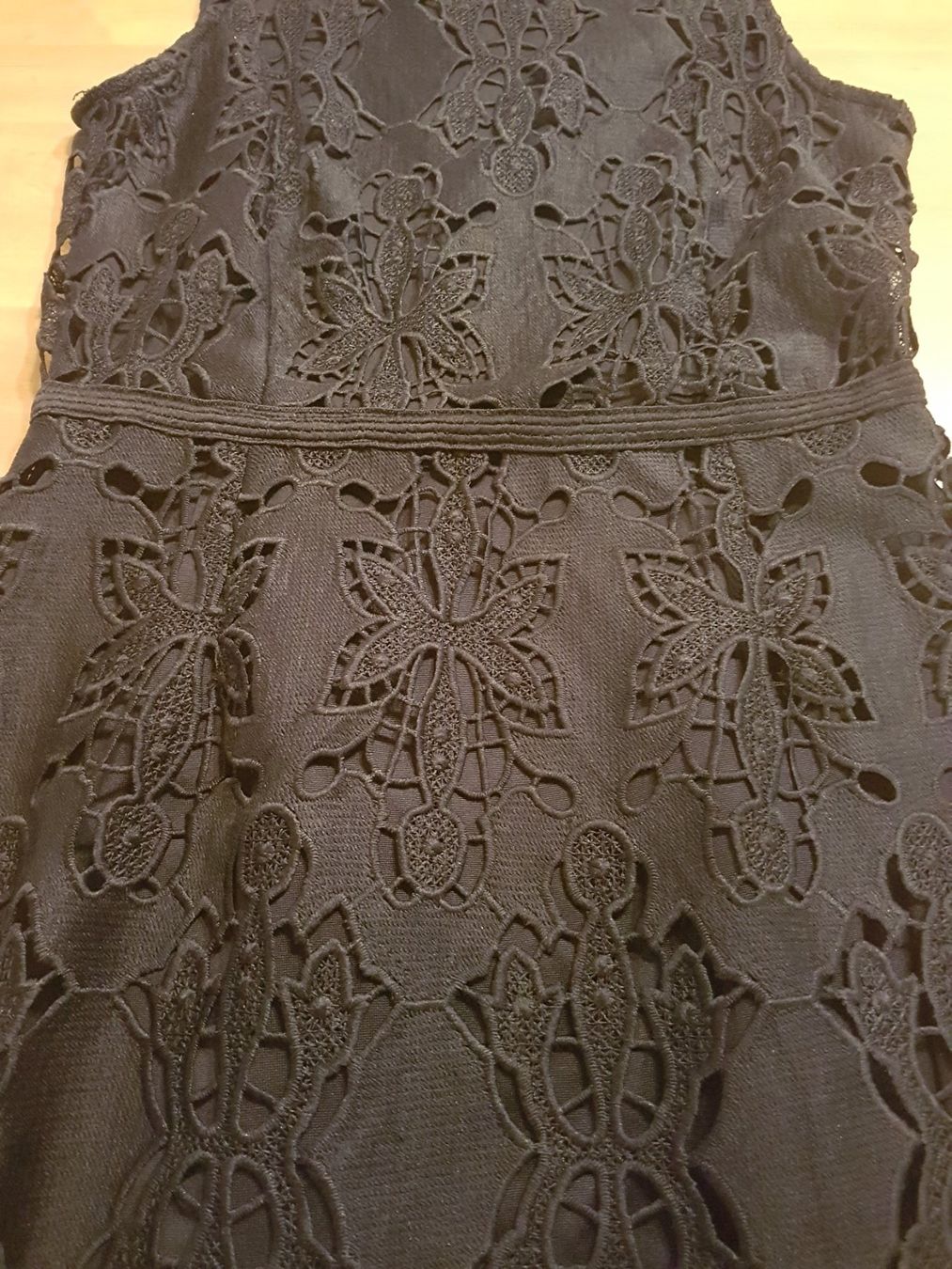 H&M Vestiti: Robe noire - dentelle taille XS marque H&M – Usato da Villiers venduto da san_jn5w 2