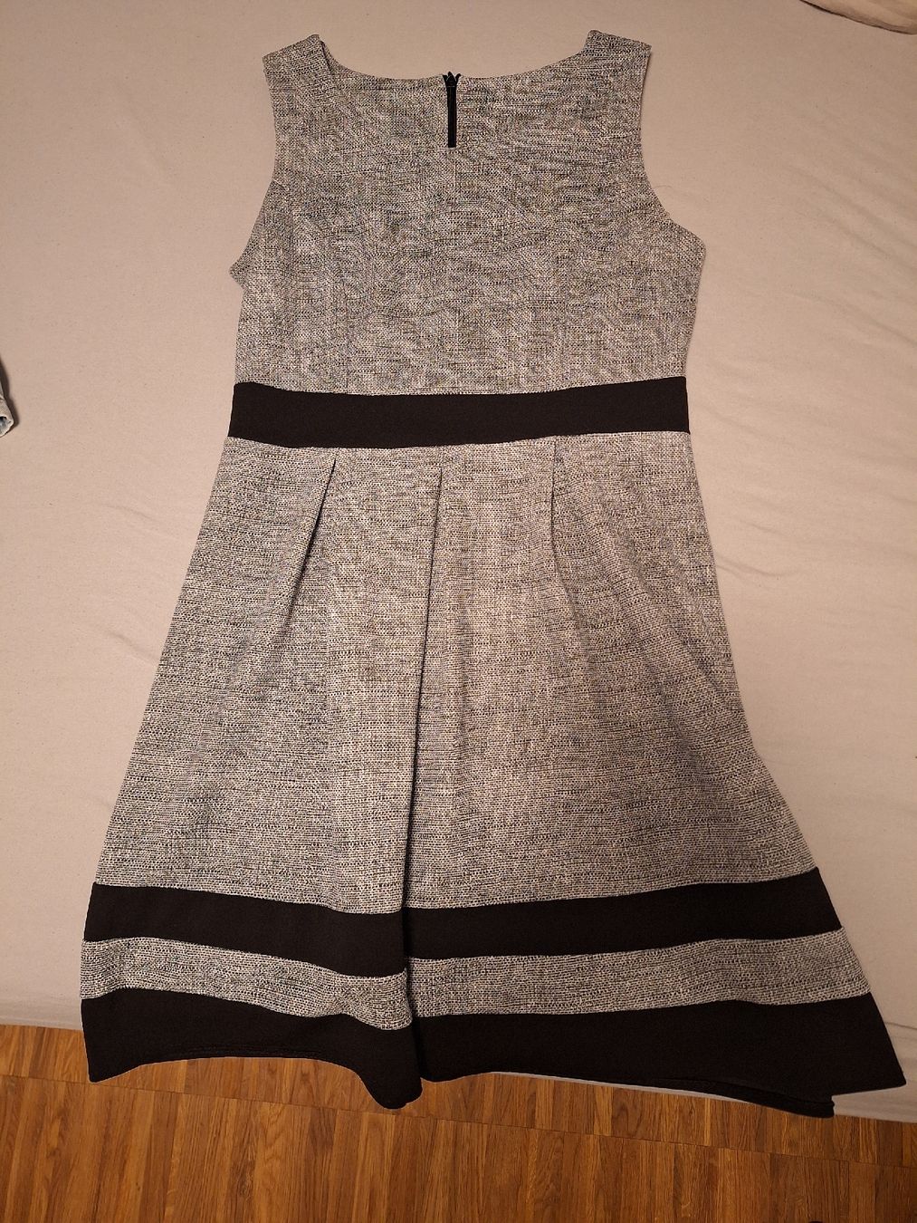 Lotti di vestiti: Kleiderpaket: Jeansjacke, Kleid, Oberteil – Nuovo (secondo la descrizione) da Regensdorf venduto da Schmim 4