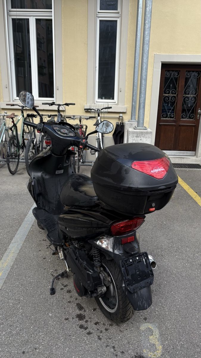 Scooter: Roller 125ccm – Usato da Zürich venduto da Noah2314 4