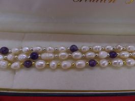 Collier et bracelet perles eau douce et boule améthyste