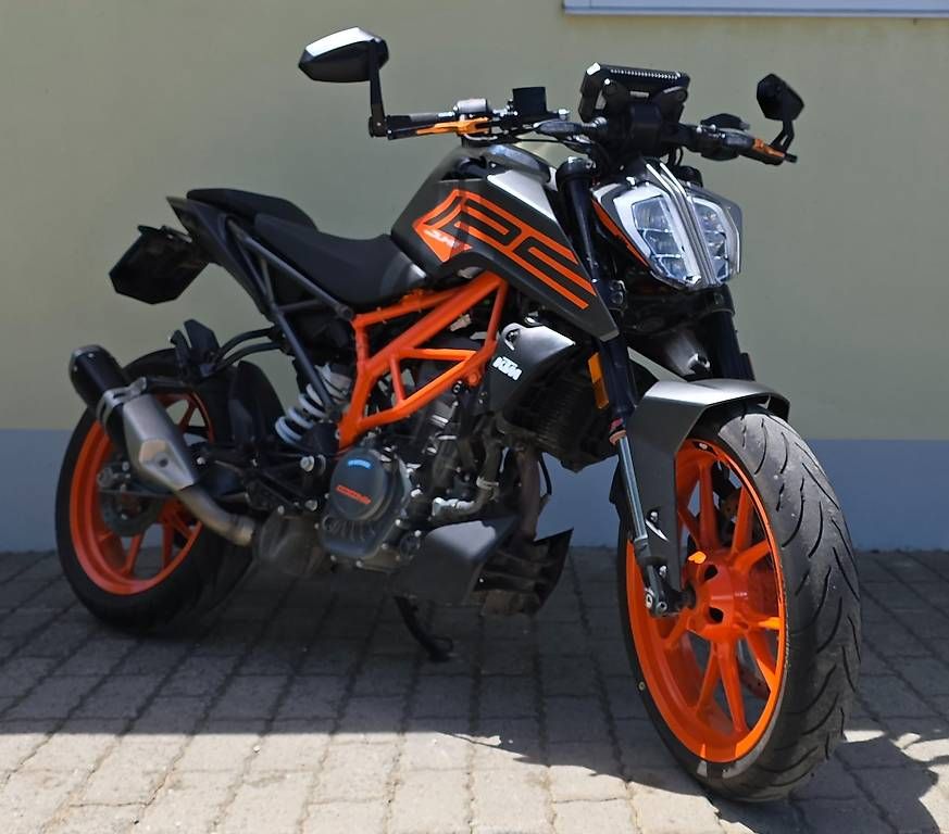 Strada: KTM Duke 125 – Usato da Bouloz venduto da Matteo67 2
