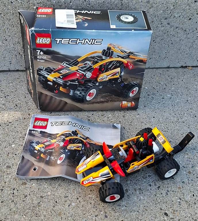 Kit di costruzioni: LEGO TECHNIC d'occasion  42101 2 en 1 – Usato da Champlan venduto da Belette84 1