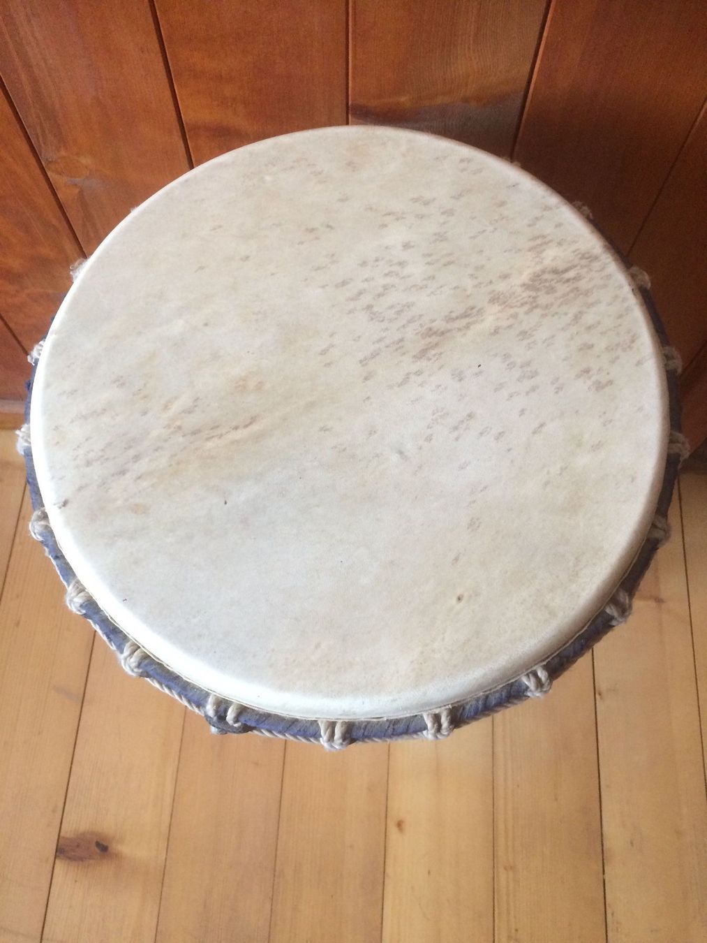 Strumenti musicali: Djembe – Nuovo (secondo la descrizione) da Mont Tramelan venduto da Oktober1958 1