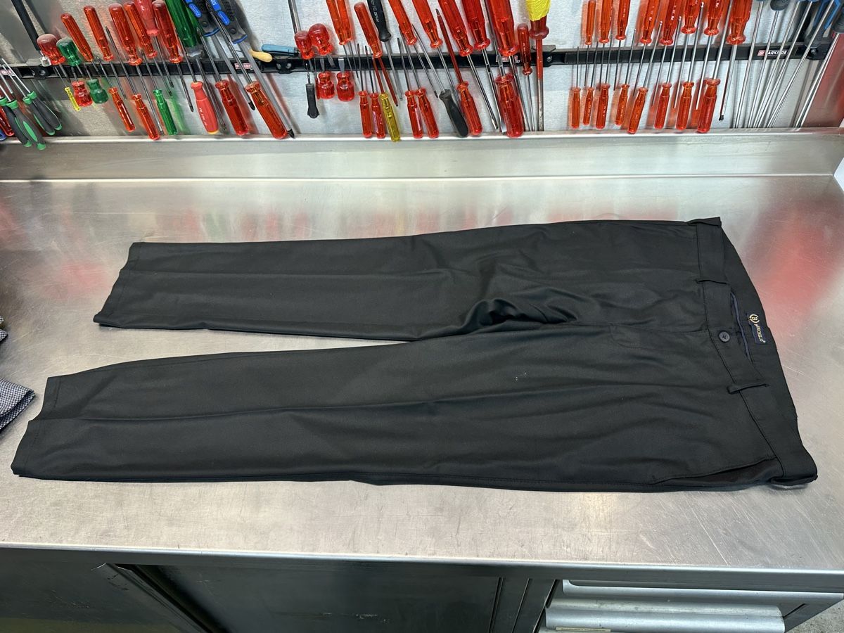 Pantaloni: Herrenhose Barrichello schwarz – Usato da Schwende venduto da weesli