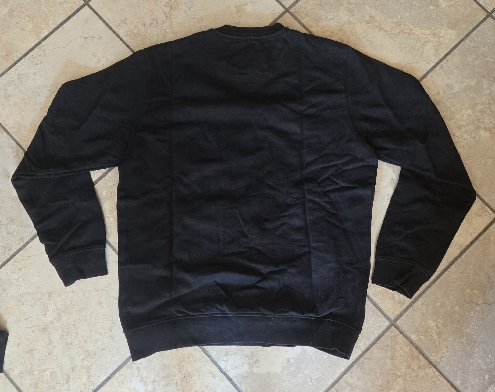 Helly Hansen Maglioni & Felpe: Sweat Crewneck Helly Hansen noir taille XL – Usato da Chailly-Montreux venduto da svenm53 2