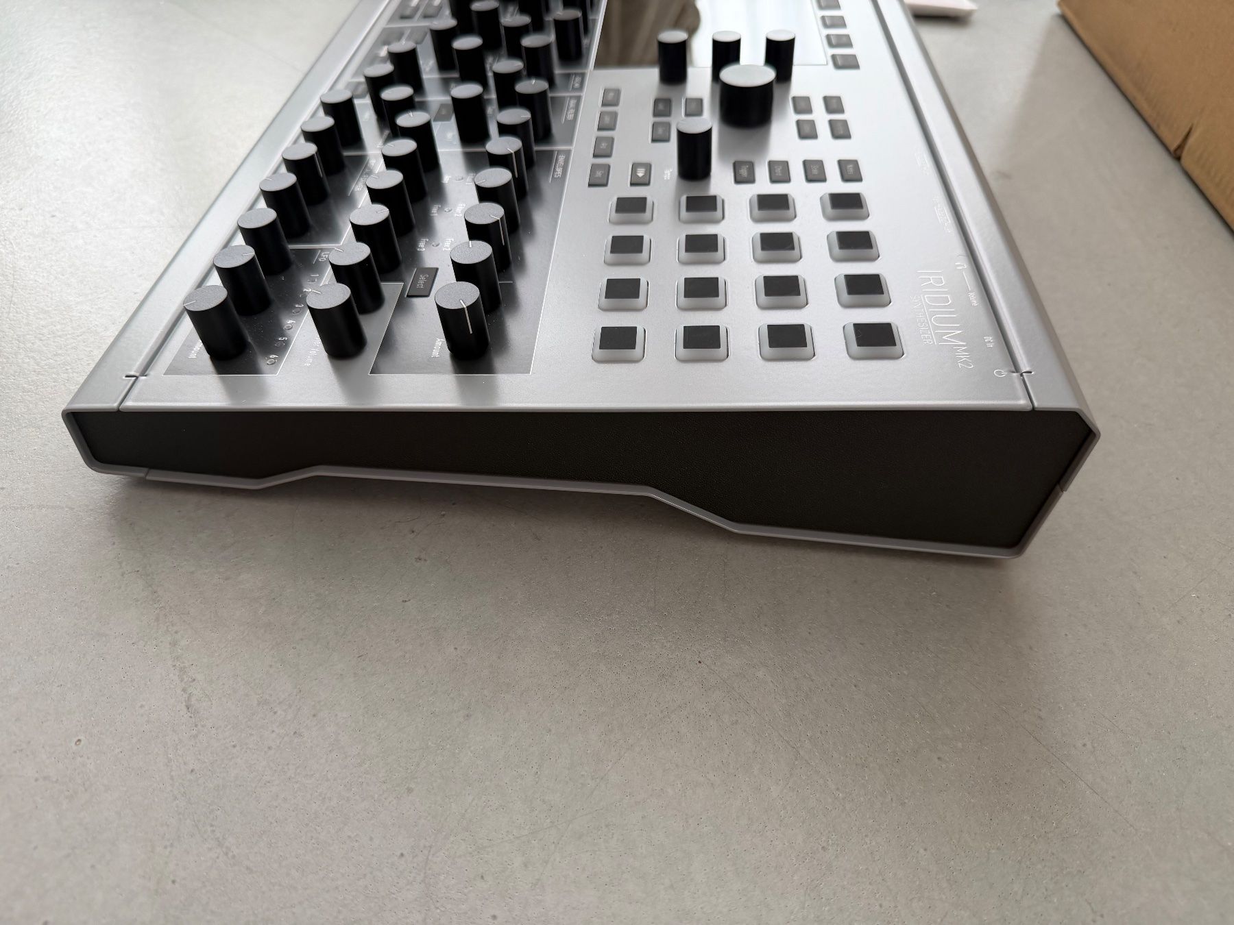 Waldorf Strumenti musicali: Waldorf Iridium Desktop MK2 Synthesizer – Usato da Neuhausen am Rheinfall venduto da stefxyz 3