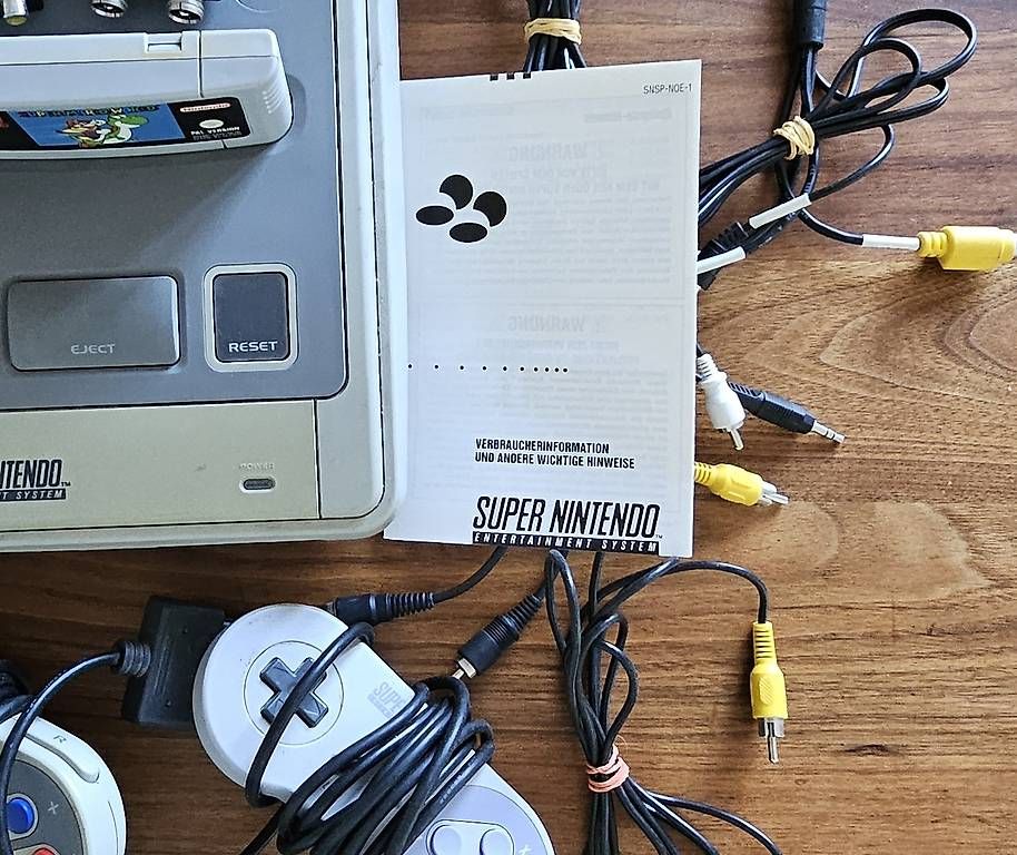Console: Super Nintendo Konsole, Super Mario World&2 Controller – Usato da Gams venduto da Sunshime81 3