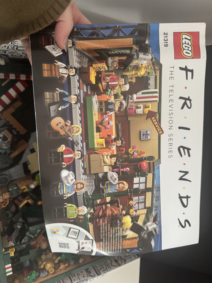Lego Kit di costruzioni: Lego FRIENDS Central Perk – Nuovo (secondo la descrizione) da Sursee venduto da giu_205 4