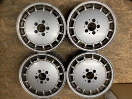4xORIGINAL Mercedes-Benz SL R129 Gullideckel Felgen 8x16ET34
