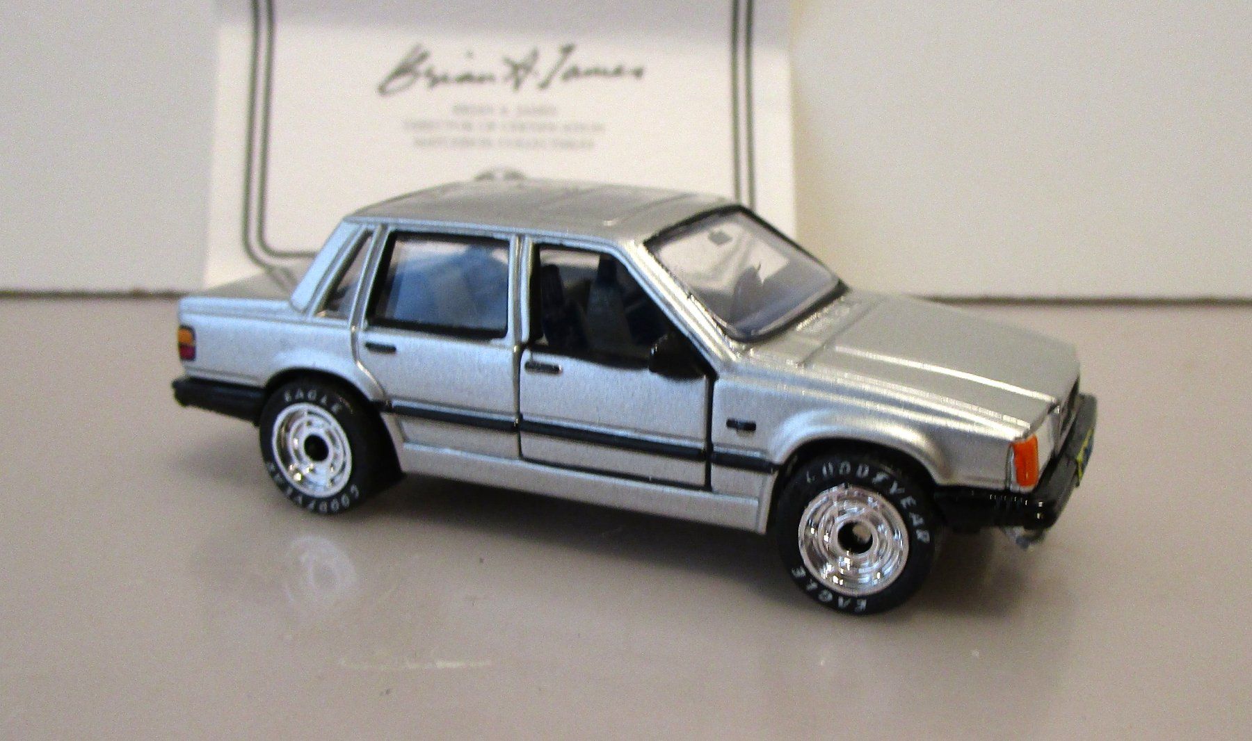 Volvo Modellini d'auto: MATCHBOX VOLVO 760 ULTRA COLLECTION 1995 – Nuovo (secondo la descrizione) da Chêne-Bourg venduto da breno56 1