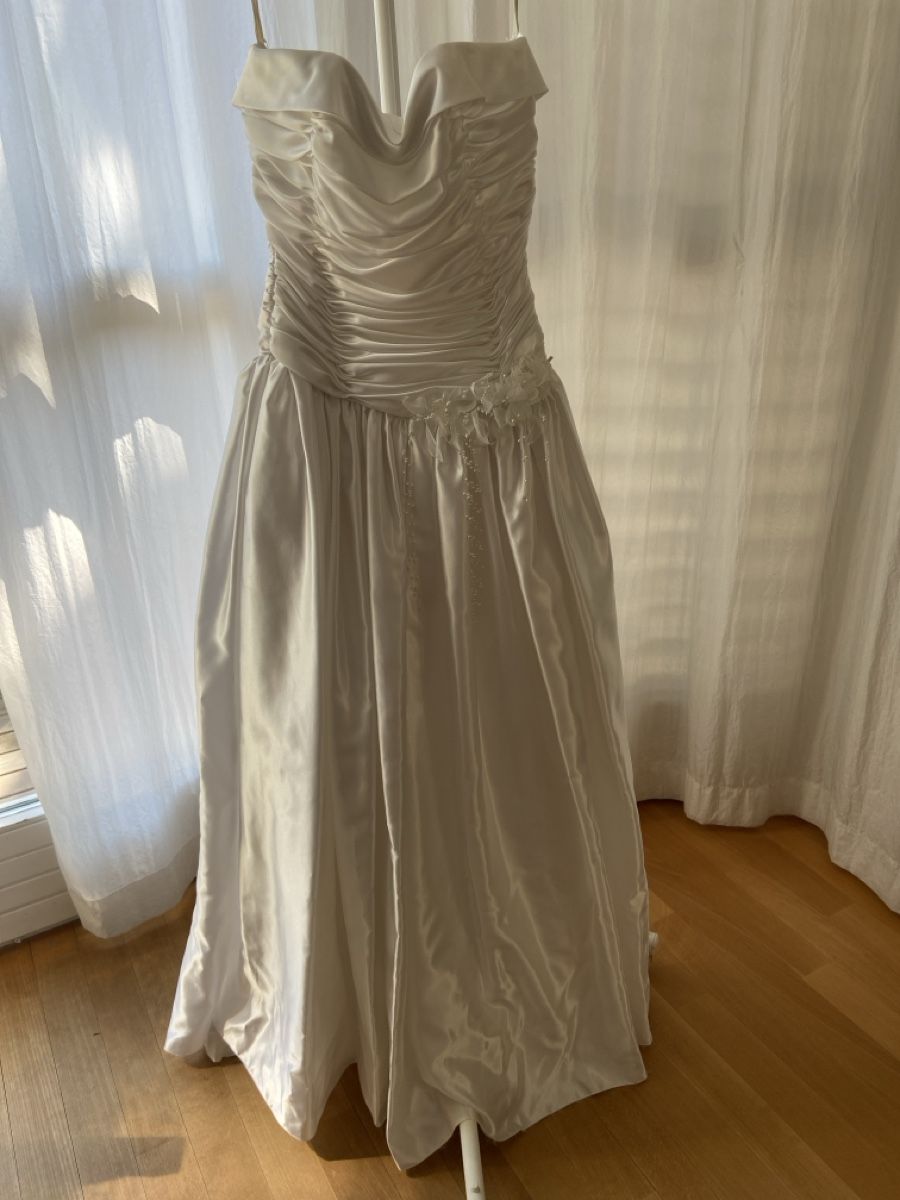 Kleider: Brautkleid, ärmellos, schulterfrei – Gebraucht aus Endingen von meier_th61