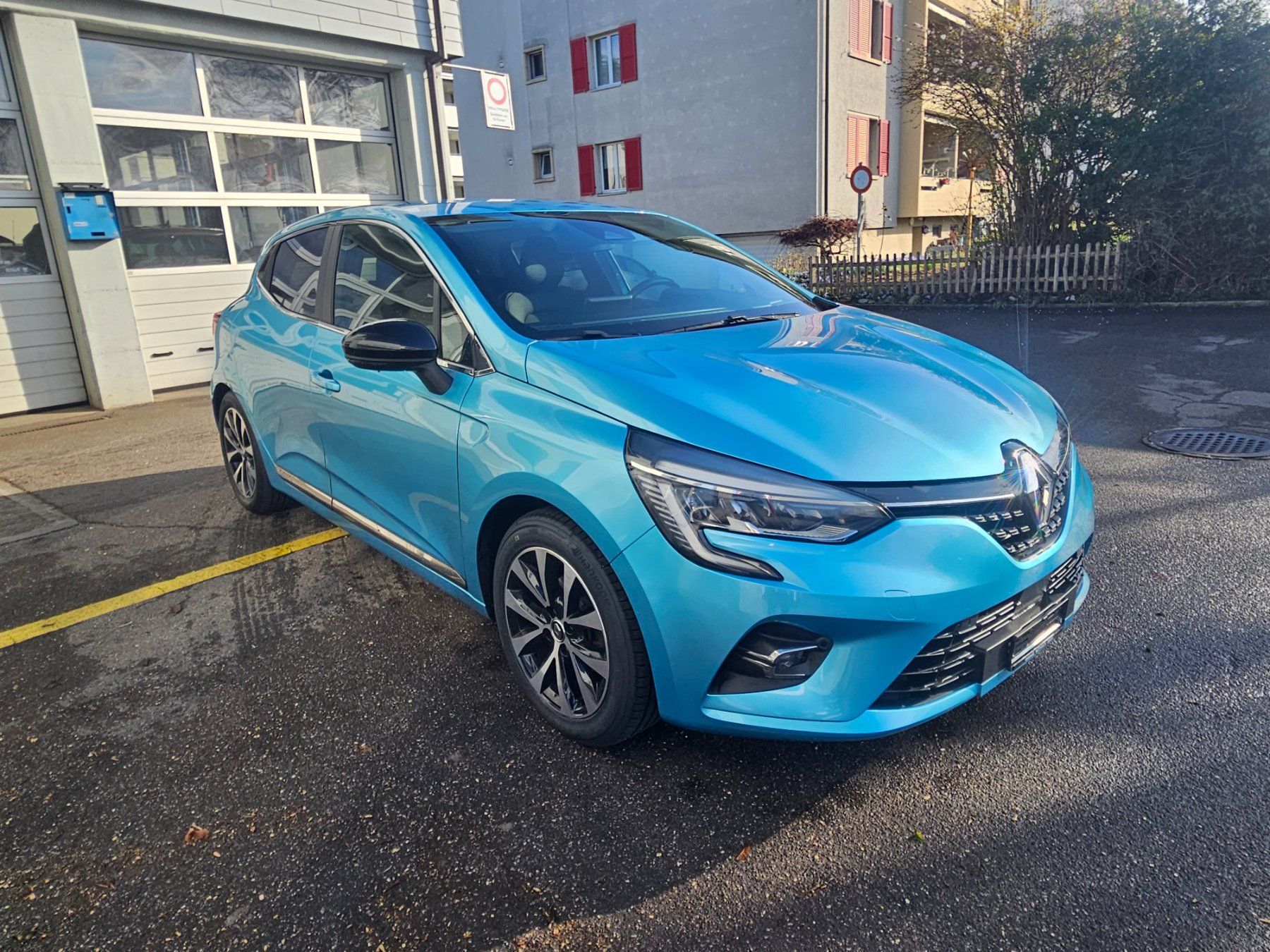Renault Automobili: Renault Clio Tce100 frisch ab MFK – Usato da Worb venduto da toyosuisse 5