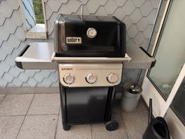 Weber Gasgrill Spirit E-310 kompl. mit Gasflasche u. Hülle
