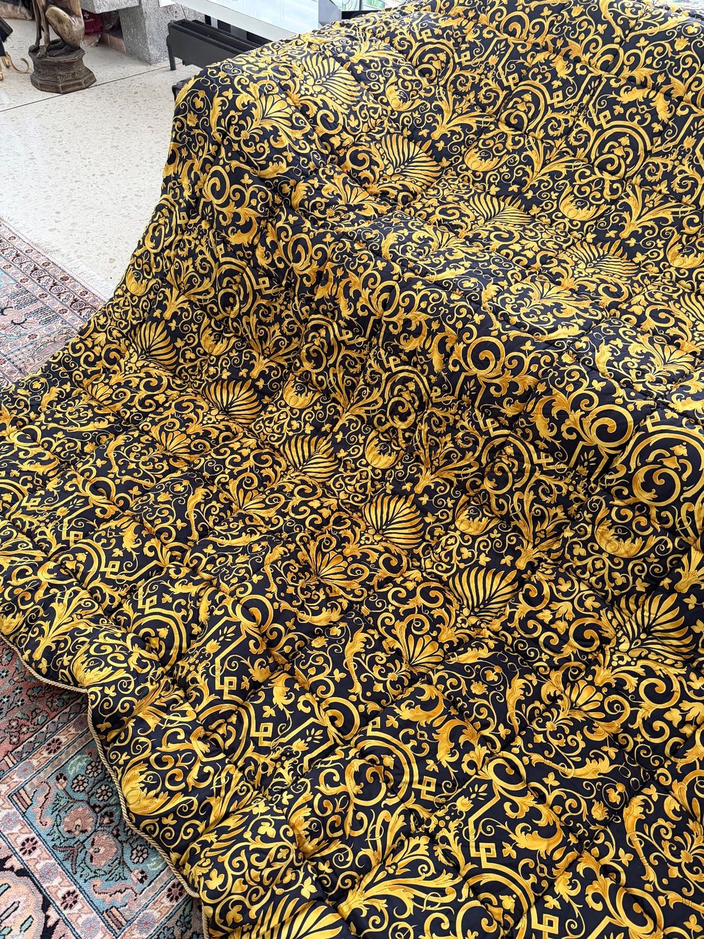 Coperte: Schöne Tagesdecke, gross – Usato da Solothurn venduto da anni22 6