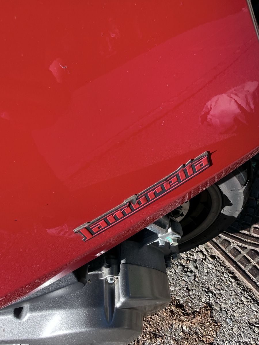 Lambretta Scooter: Lambretta V125 Special Roller rot – Usato da Zürich venduto da Painter17 7