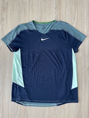 Nike Dri-Fit T-Shirt Grösse L