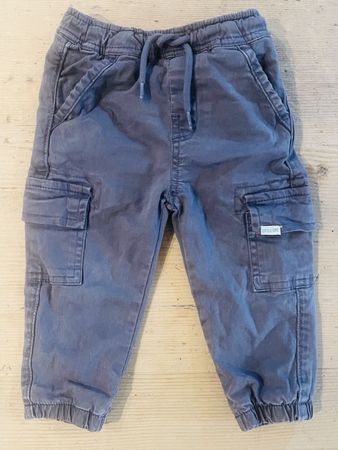 Baby Hose Little One von BabyOne grau Grösse 80