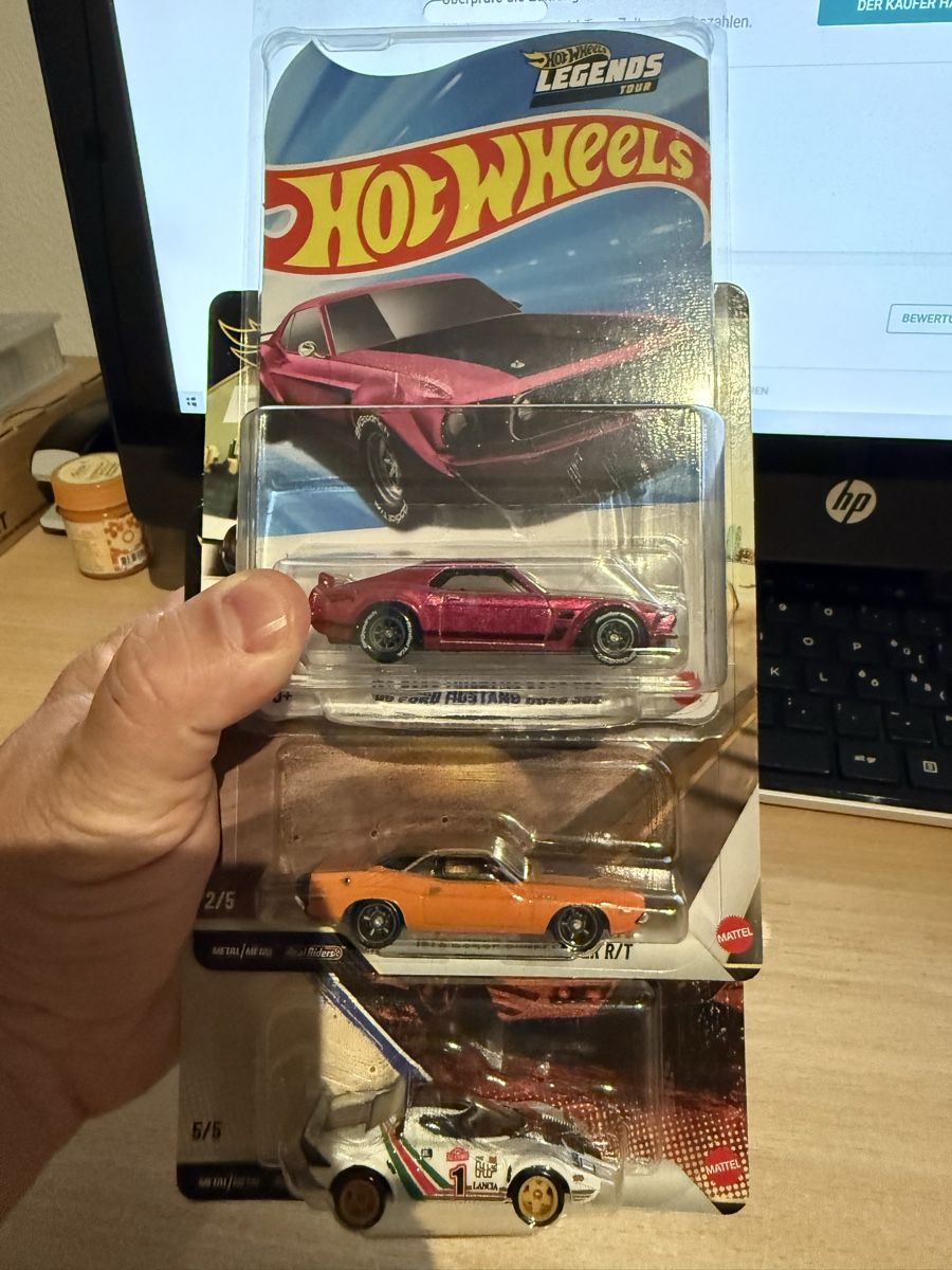Hot Wheels Voitures modèles: 3 x Hot Wheels – Neuf avec emballage d'origine à Dietikon par Molella 1