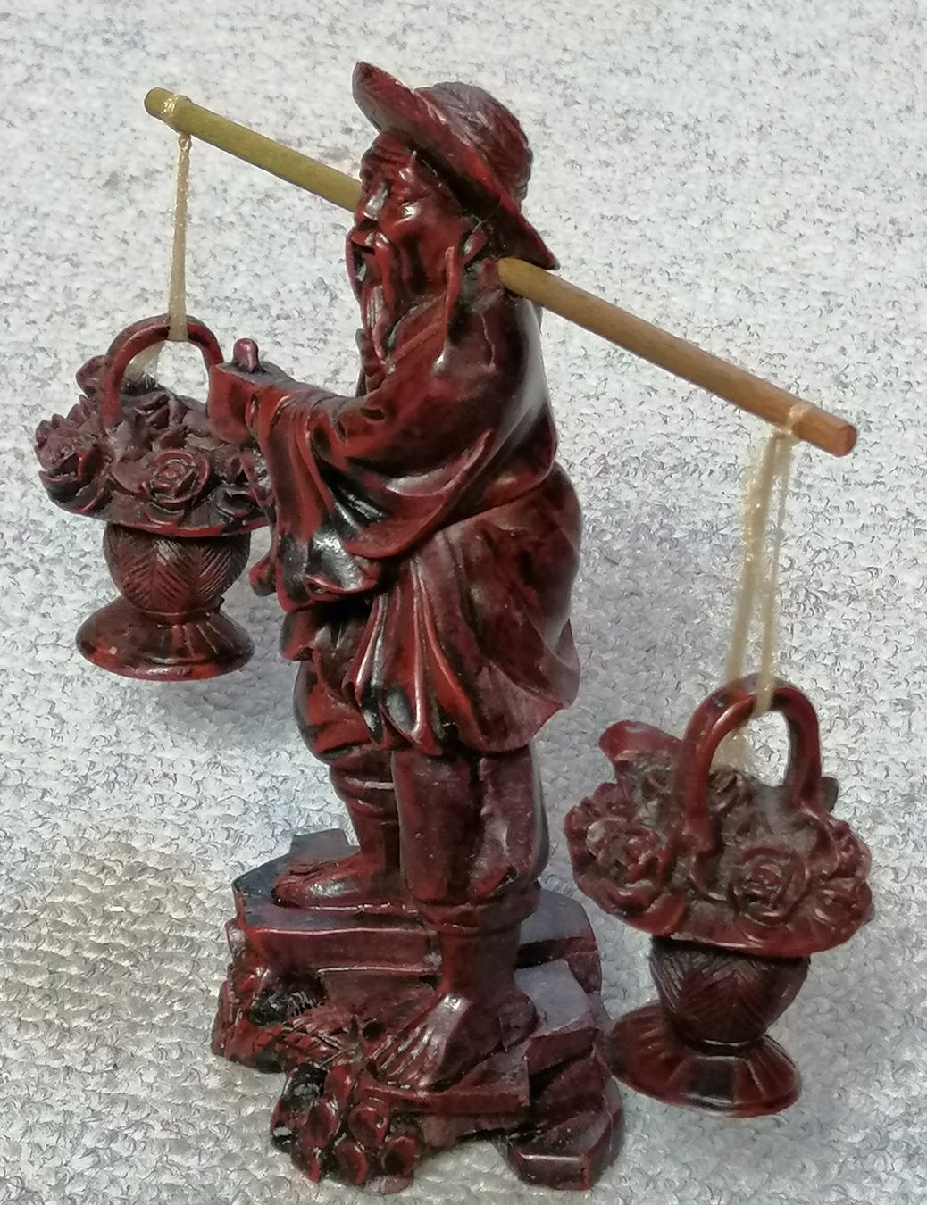 Statuette: Chinesischer Lastenträger  Höhe 13 cm – Usato da Oberriet SG venduto da Atir47 2