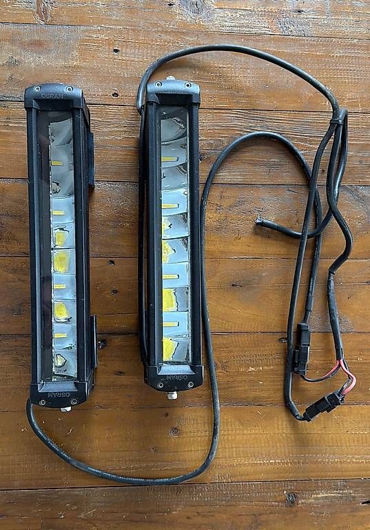 Phares: 2x OSRAM FX250-SP LED Lightbar inkl. Front Runner Halter – D'occasion à Goldiwil (Thun) par mar_92wv