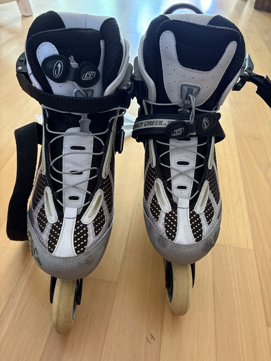Inline-Skating & Rollschuhe: Inline skates, crazy creek – Gebraucht aus Bülach von Fue