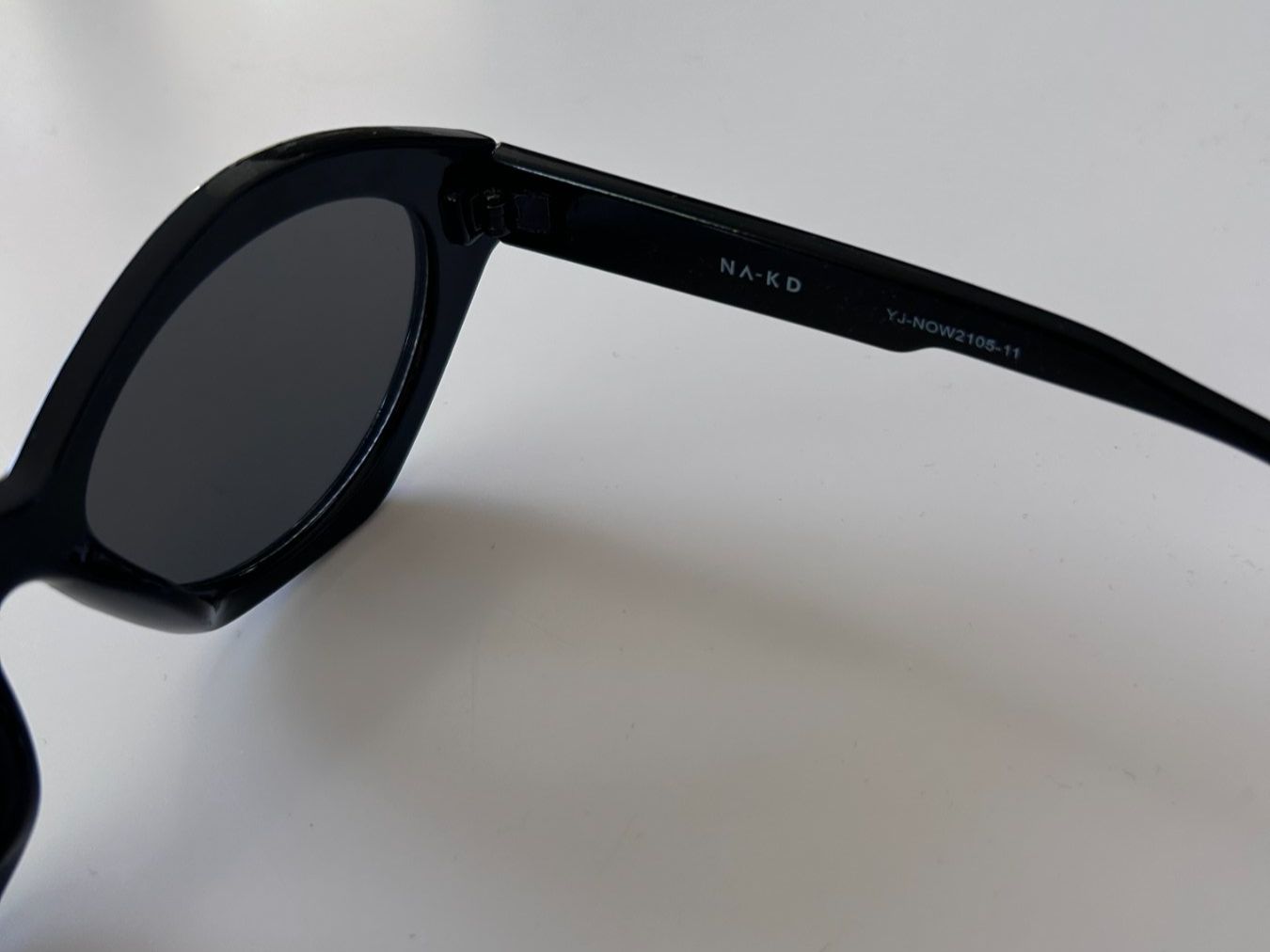 H&M Brillen & Gläser: Nakd Sonnenbrille – Gebraucht aus St. Gallen von look-twice 2