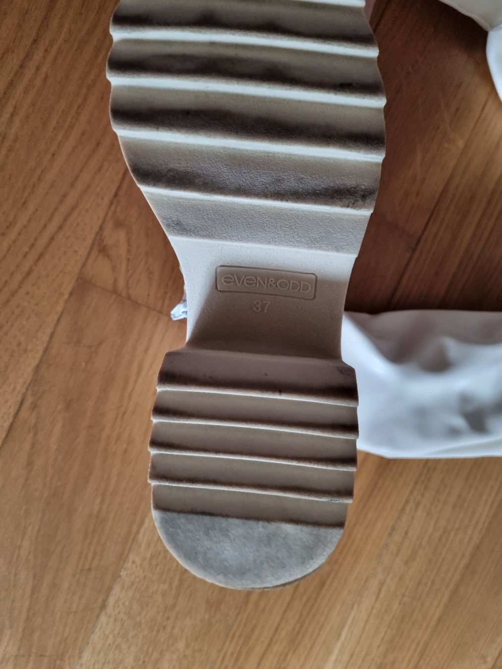 Scarpe da donna: Hohe Stiefel, weiss – Usato da Bonstetten venduto da LaurenQ2 1