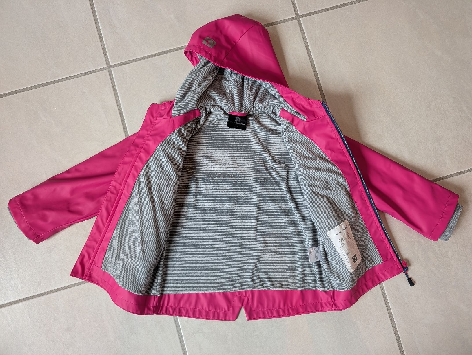 Vestes & Manteaux: Trevolution Softshelljacke Grösse 110 – D'occasion à Wald ZH par andy_ch01 1