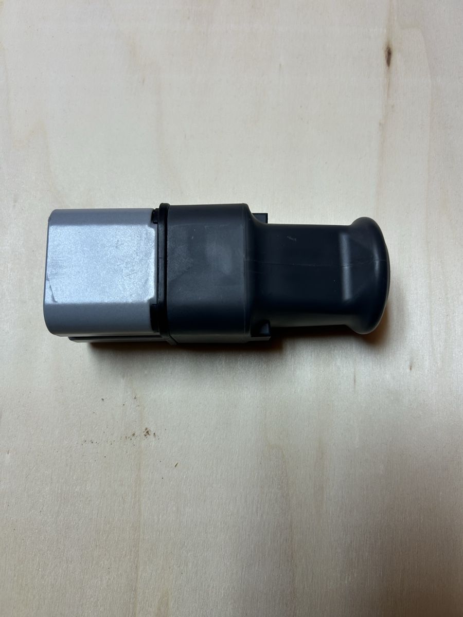 Fiches d'alim.: 380V Stecker – Neuf (Voir description) à Rickenbach LU par Brutus05