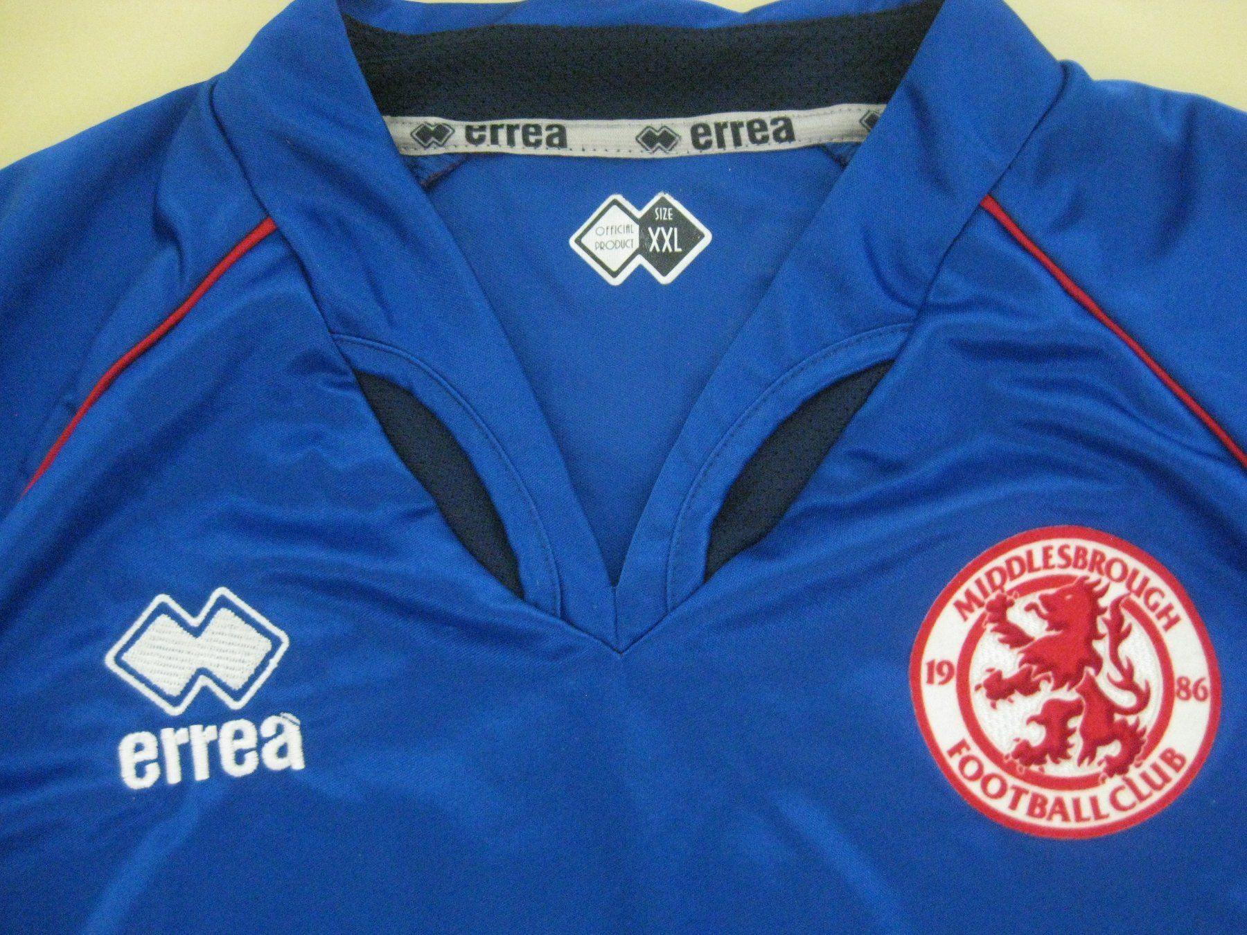 Canottiere & Pantaloni: Fussball Trikot England MIDDLESBROUGH Hasselbaink – Usato da Münchenbuchsee venduto da neuwertig-gespart 2
