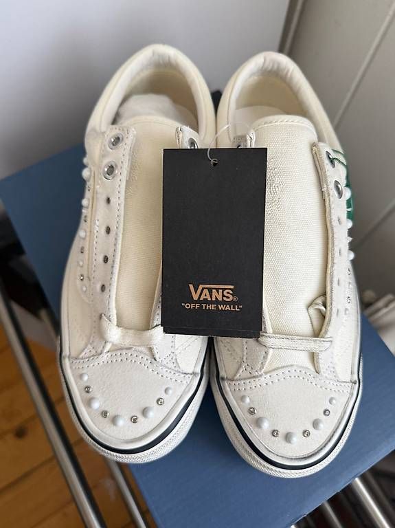 Chaussures hommes: Pearlized Vans Weiss – Neuf avec emballage d'origine à Safnern par Avalona_07 1