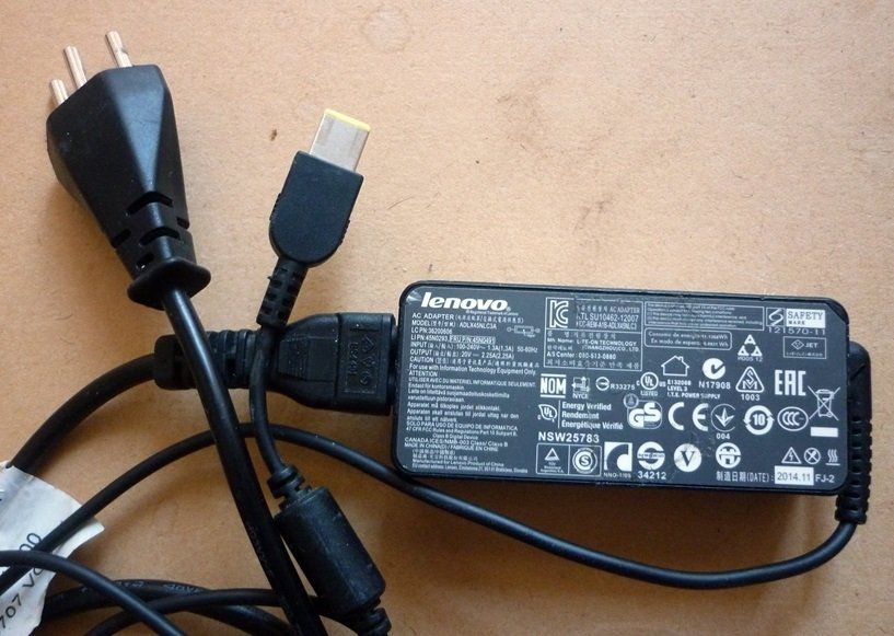 Lenovo Unità & Adattatore: Lot LENOVO-Adapter – Usato da Adliswil venduto da di_hans 1