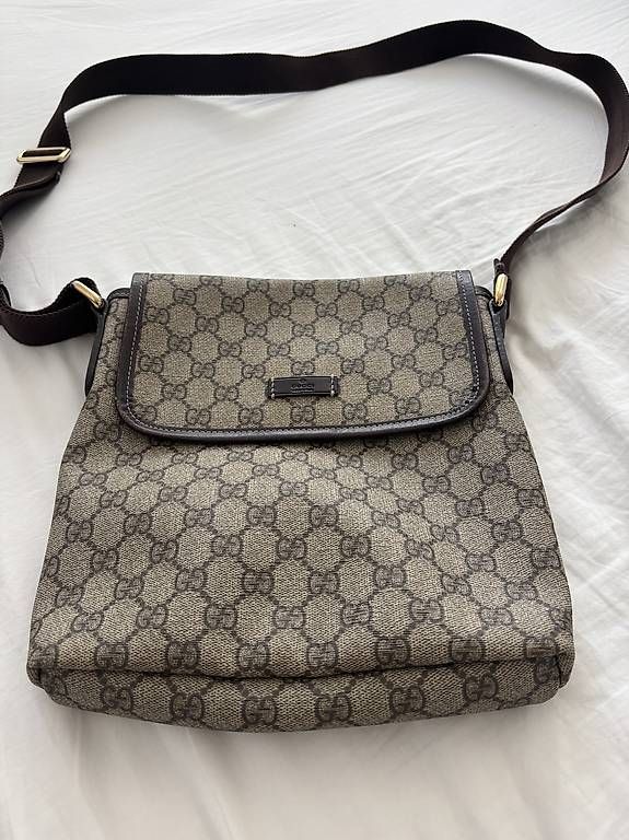 Borse: Gucci Vintage Shoulder Bag – Usato da Stettlen venduto da indien11 1