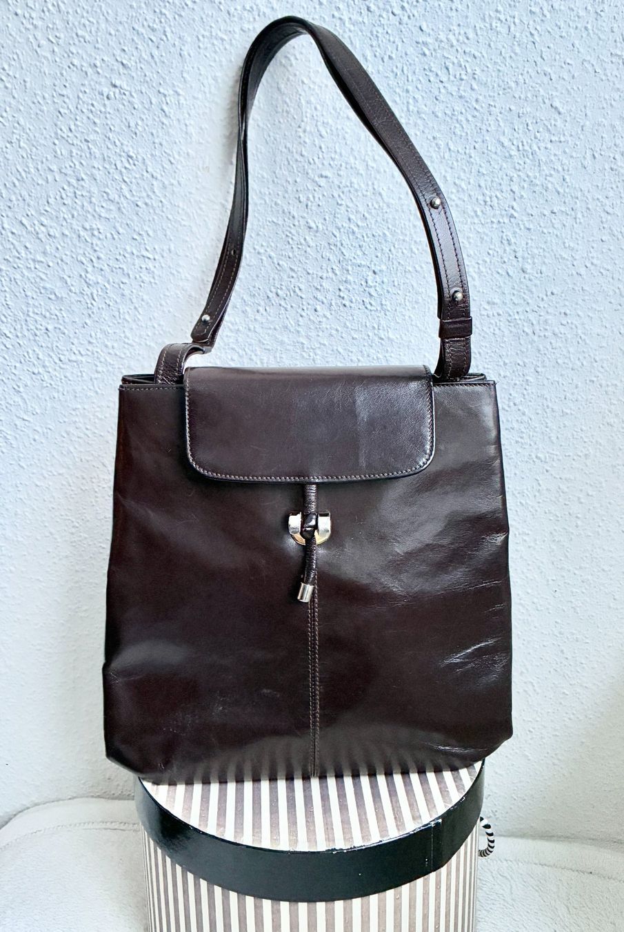Borse da donna: Braune Vintage Leder Damen Handtasche – Usato da Kloten venduto da Nephty