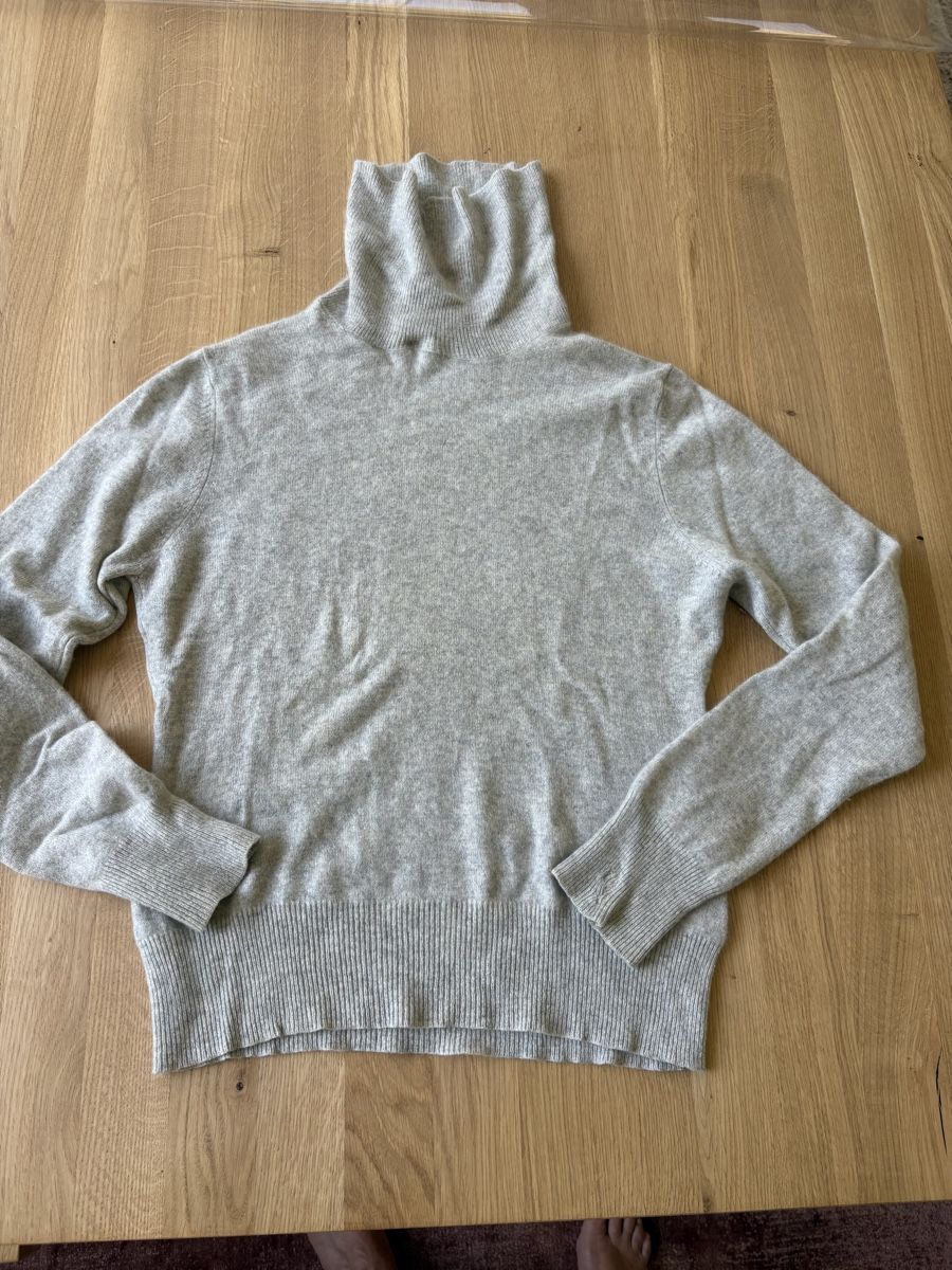 Maglioni & Felpe: Rollkragenpullover hellgrau Grösse M 100% Kaschmir  – Usato da Luzern venduto da Valie