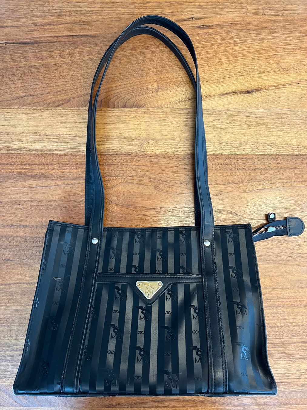 Maison Mollerus Sacs femmes: Maison Mollerus Handtasche, schwarz – D'occasion à Niederhelfenschwil par godstar 4